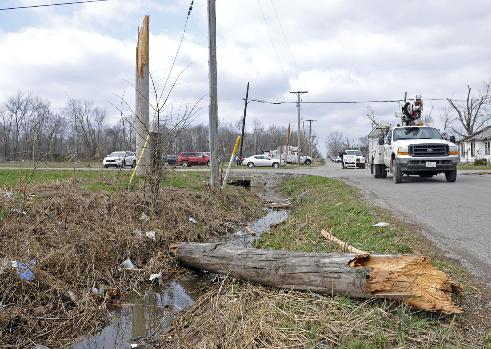 Elkville tornado damage